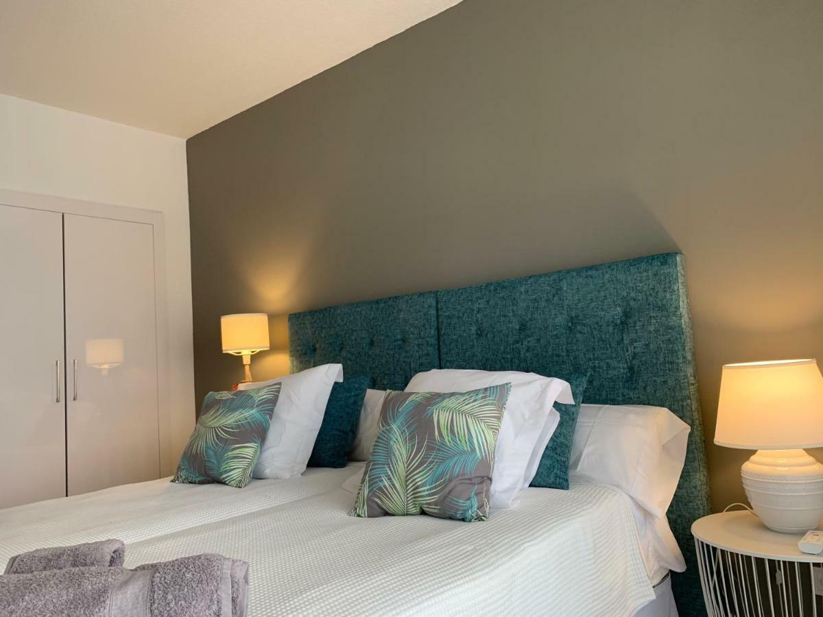 Nuevo Y Lujoso Apartamento En Marbella Centro A Pie De Playa 625 Екстериор снимка